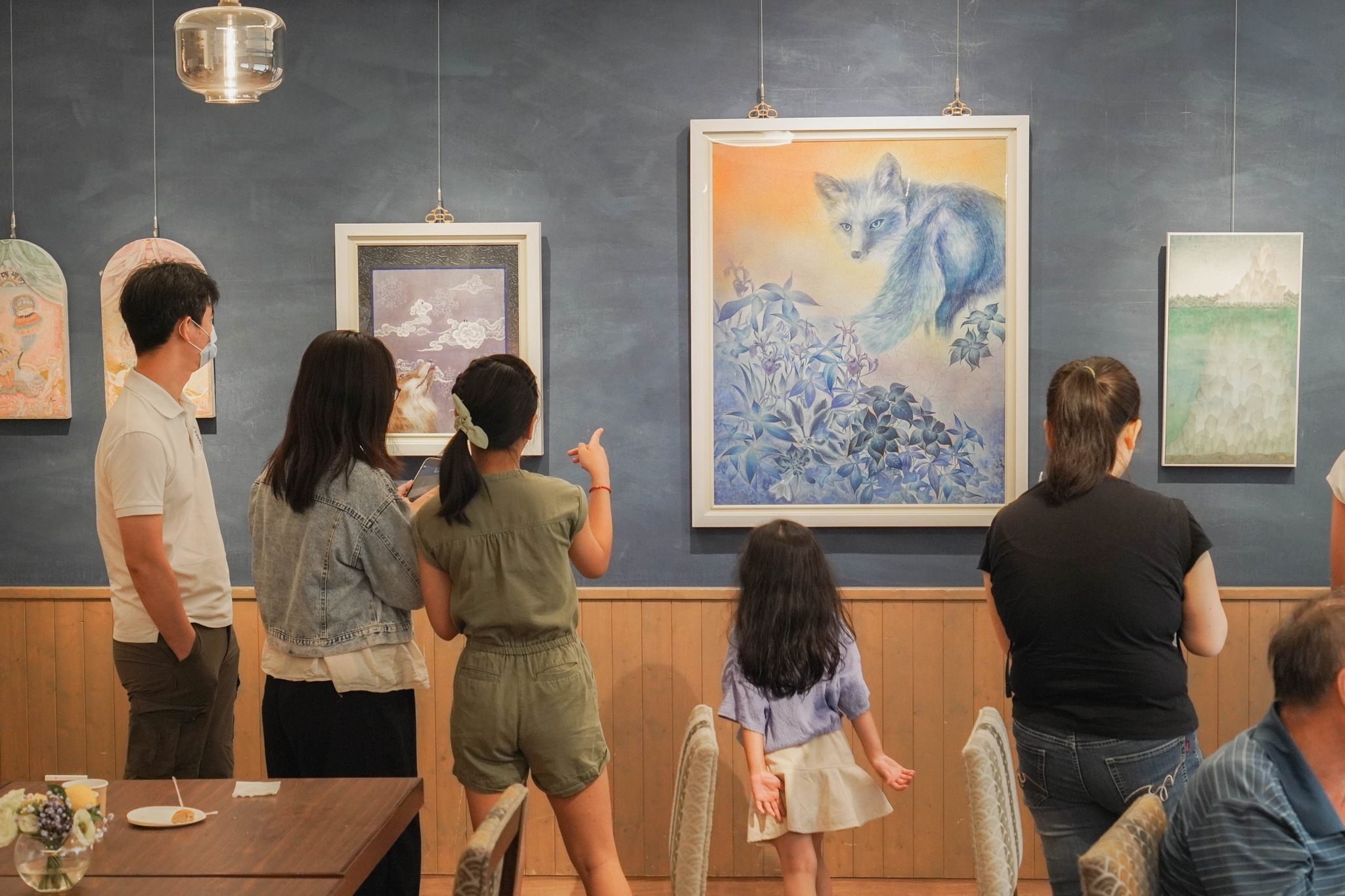 新思惟人文空間與臺南大學x南應大合辦《喃喃之語》創作聯展！策展人:南應大美術系-吳弘鈞 老師 
