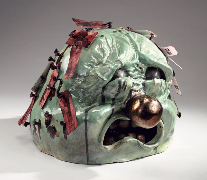 葉柏緯來自台南應用科技大學〈標籤〉，72×72×56cm，陶瓷，2025